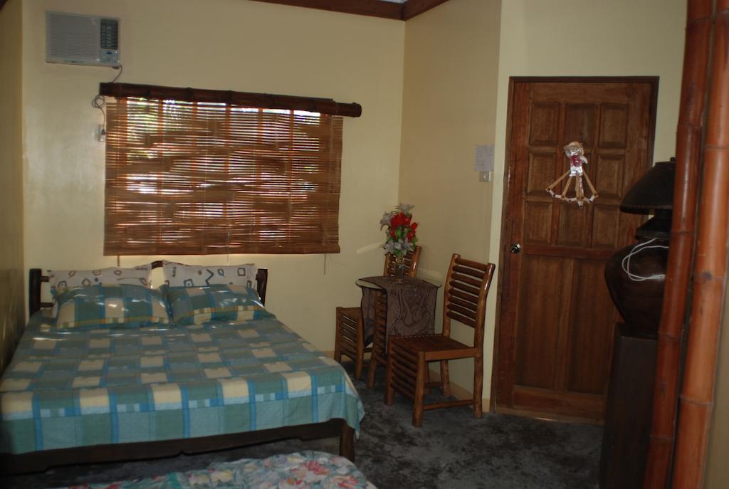Casa Aviara Resort & Hotel Puerto Galera Værelse billede