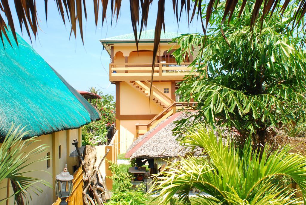 Casa Aviara Resort & Hotel Puerto Galera Eksteriør billede